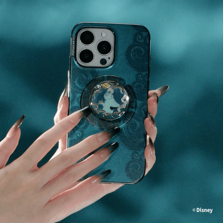 Essence of Ursula — iPhone 16 MagSafe Case - US 70423