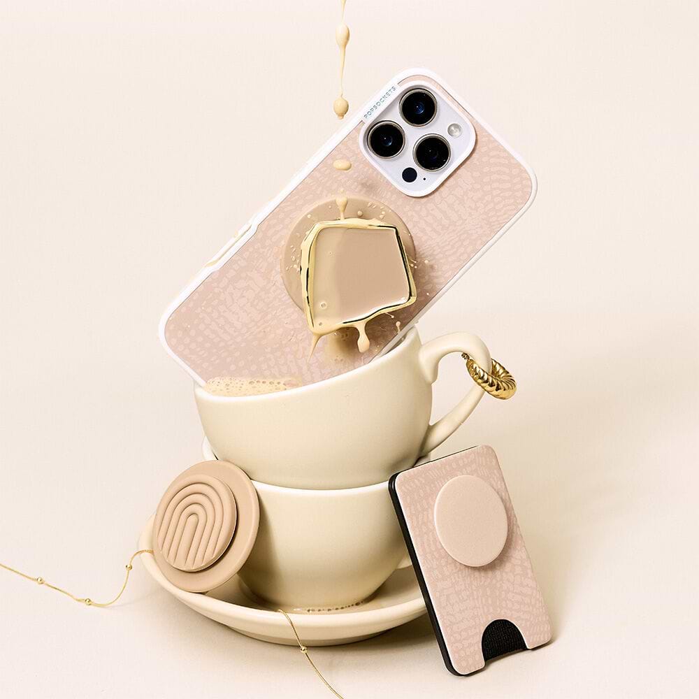 Latte Petrified — iPhone 17 MagSafe Case - US 30807