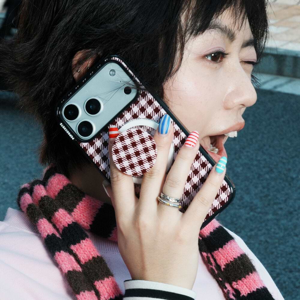 Black Cherry Gingham — iPhone 16 MagSafe Case - US 69446